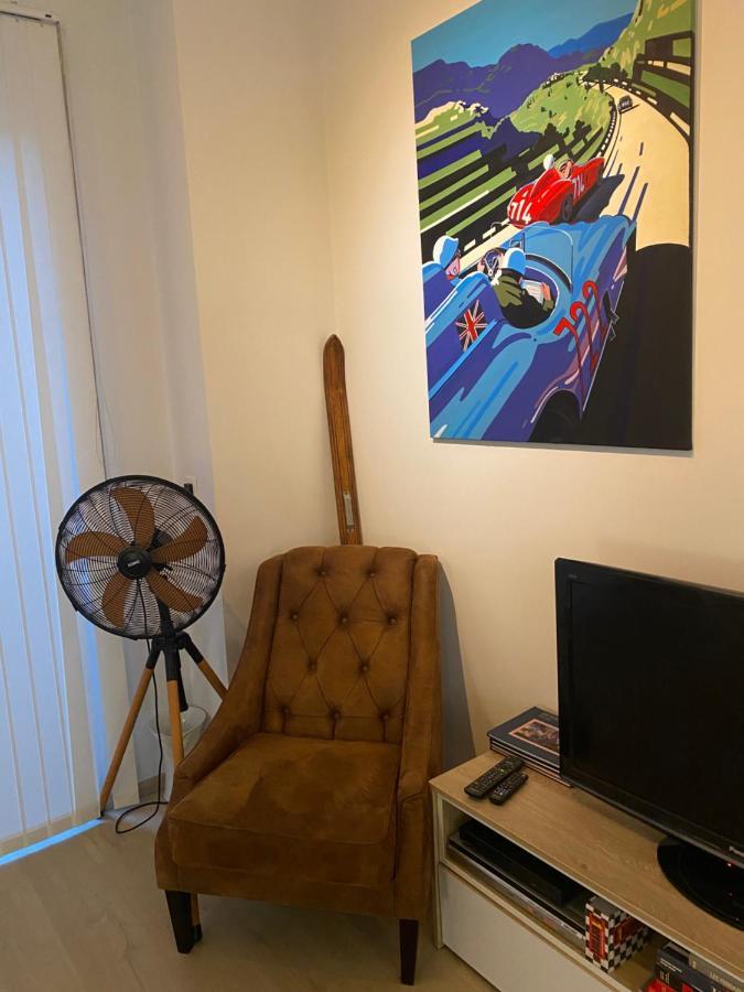 B&B Art And Sleep Antwerpen Eksteriør billede